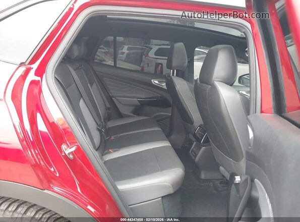 1V2FMPE86PC010965 2023 VOLKSWAGEN ID.4 Red Vista de la etiqueta del VIN