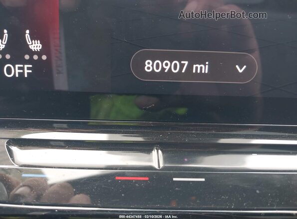 1V2FMPE86PC010965 2023 VOLKSWAGEN ID.4 Red 