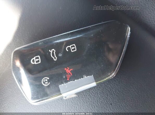 1V2JE2CA6RC212868 2024 VOLKSWAGEN ATLAS White Vista del salpicadero