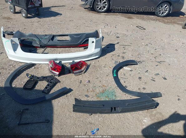 1V2JE2CA6RC212868 2024 VOLKSWAGEN ATLAS White Vista del cuadro de instrumentos