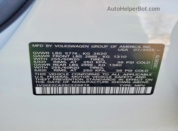 1V2KE2CA2SC229676 2025 VOLKSWAGEN ATLAS White Widok naklejki z numerem VIN