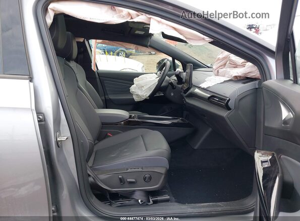1V2WNPE81PC032756 2023 VOLKSWAGEN ID.4 Silver Սալոնի դիմացի տեսք