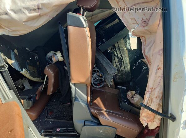 1V2WR2CA9PC552359 2023 VOLKSWAGEN ATLAS White Vista interior trasera