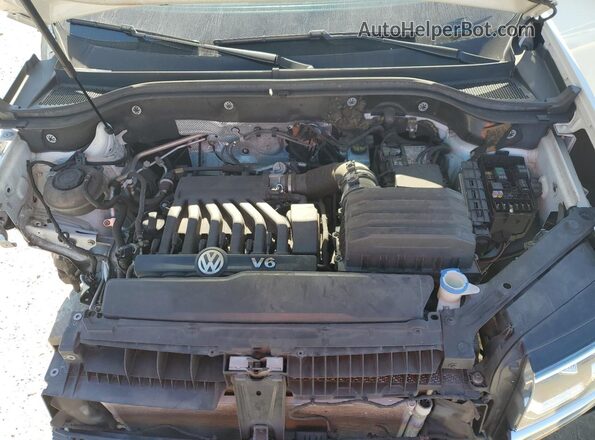 1V2WR2CAXKC618183 2019 VOLKSWAGEN ATLAS White Vista del compartimento del motor