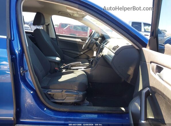 1VWAT7A30GC038217 2016 VOLKSWAGEN PASSAT Blue წინა სალონის ხედი