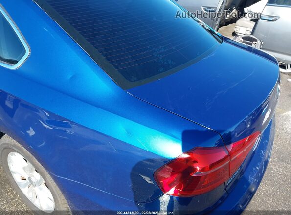 1VWAT7A30GC038217 2016 VOLKSWAGEN PASSAT Blue 