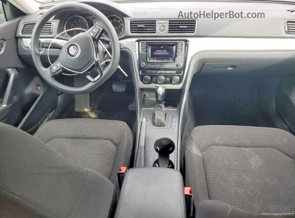 1VWAT7A33HC076090 2017 VOLKSWAGEN PASSAT Gray Вид панелі приладів