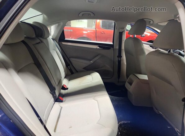 1VWAT7A36GC004895 2016 VOLKSWAGEN PASSAT Blue 