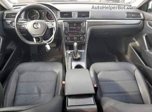 1VWBT7A36HC056159 2017 VOLKSWAGEN PASSAT White Dashboard view
