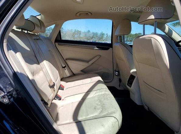 1VWBT7A39HC079581 2017 VOLKSWAGEN PASSAT Черный Вид задних сидений