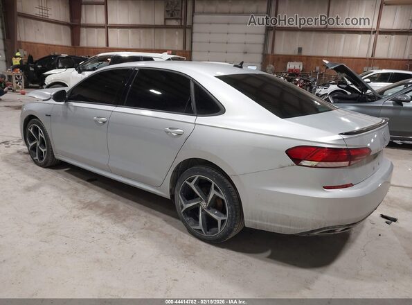 1VWMA7A36MC013630 2021 VOLKSWAGEN PASSAT Серебряный Задняя левая четверть