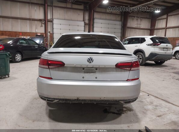 1VWMA7A36MC013630 2021 VOLKSWAGEN PASSAT Серебряный 
