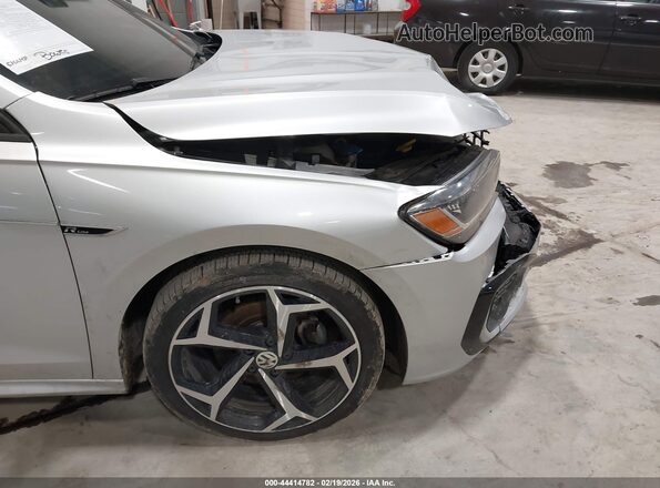 1VWMA7A36MC013630 2021 VOLKSWAGEN PASSAT Серебряный 