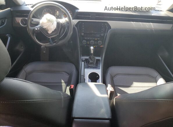 1VWSA7A35MC008281 2021 VOLKSWAGEN PASSAT Silver Dashboard view