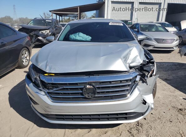 1VWSA7A35MC008281 2021 VOLKSWAGEN PASSAT Silver Front view
