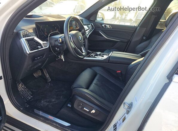 5UX23EU06T9081706 2026 BMW X5 Белый 