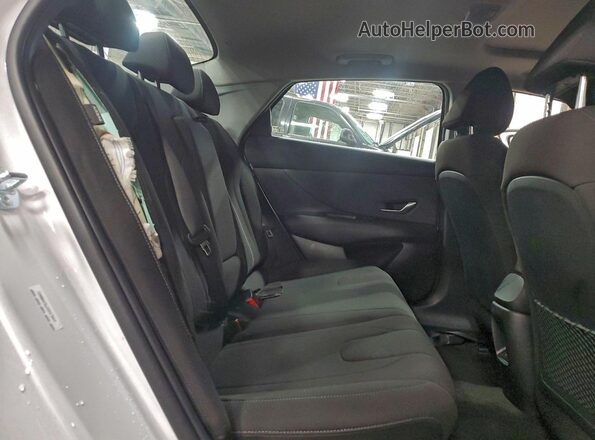 KMHLS4DG7SU988021 2025 HYUNDAI ELANTRA White Rear interior view