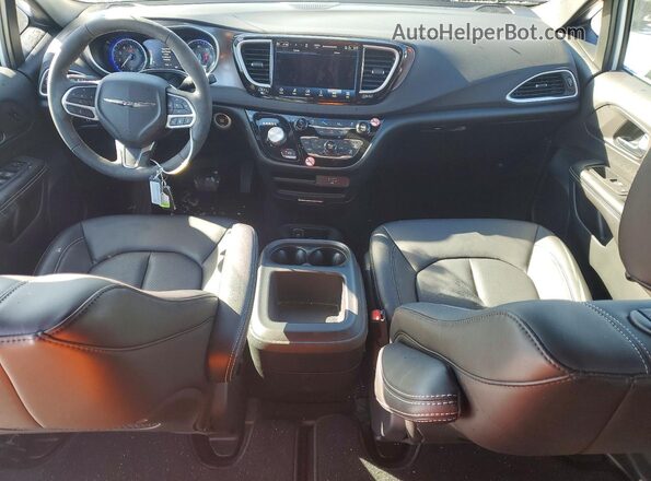 2C4RC1BGXTR201249 2026 CHRYSLER PACIFICA White ხელსაწყოთა პანელის ხედი