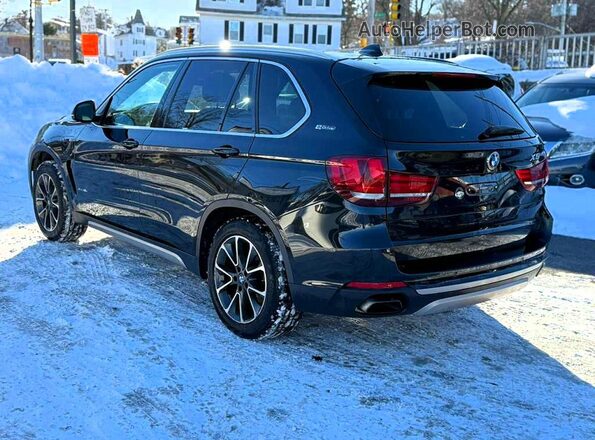 5UXKT0C56J0V99901 2018 BMW X5 Black Задня права чверть