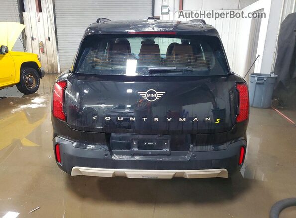 WMZ53GA05S7S42457 2025 MINI COUNTRYMAN Black Սալոնի դիմացի տեսք