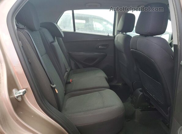 3GNCJKSB9JL410747 2018 CHEVROLET TRAX Tan 