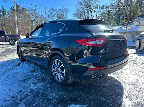 ZN661XUA2JX289537 2018 MASERATI LEVANTE Black 