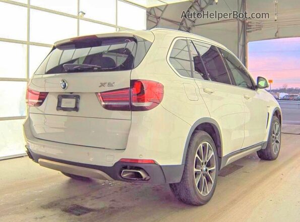 5UXKR0C52J0Y02782 2018 BMW X5 White 