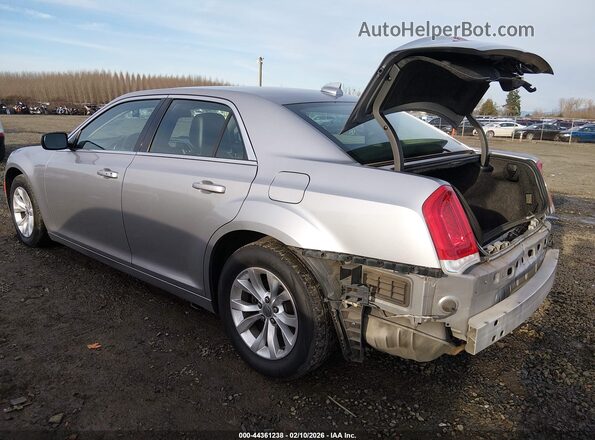 2C3CCAAG0GH229746 2016 CHRYSLER 300 Серебряный Задняя левая четверть