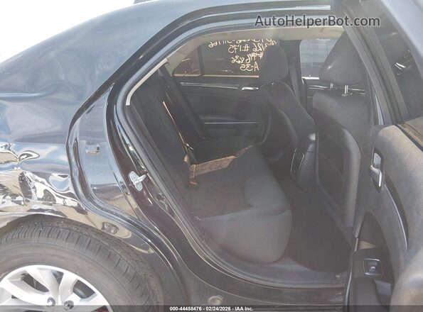 2C3CCAAG1KH626665 2019 CHRYSLER 300 Black 