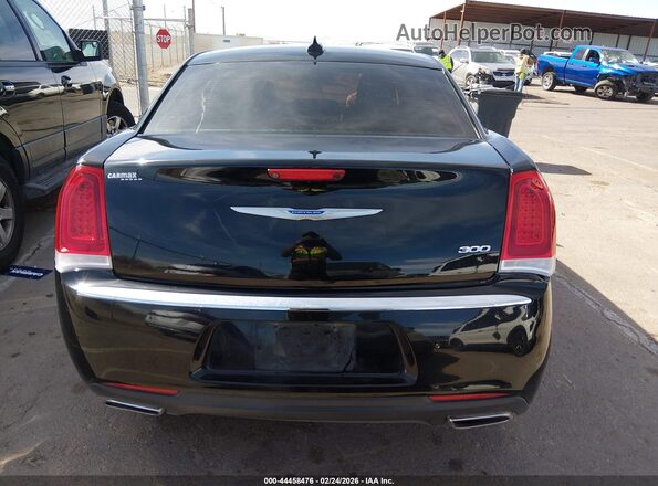 2C3CCAAG1KH626665 2019 CHRYSLER 300 Black 