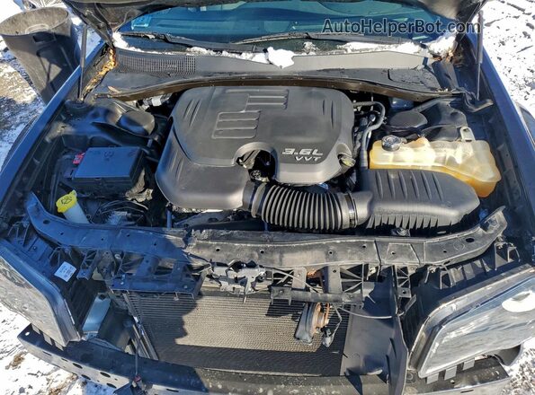 2C3CCAAG2KH728900 2019 CHRYSLER 300 Black 