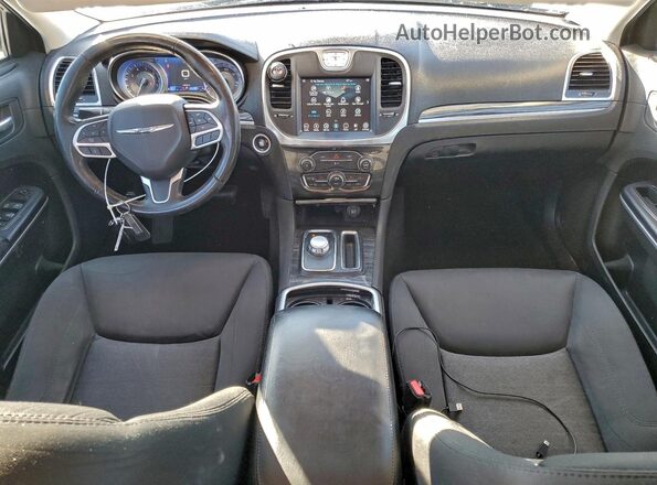 2C3CCAAG2KH728900 2019 CHRYSLER 300 Black 