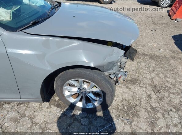 2C3CCAAG3JH320369 2018 CHRYSLER 300 Gray 