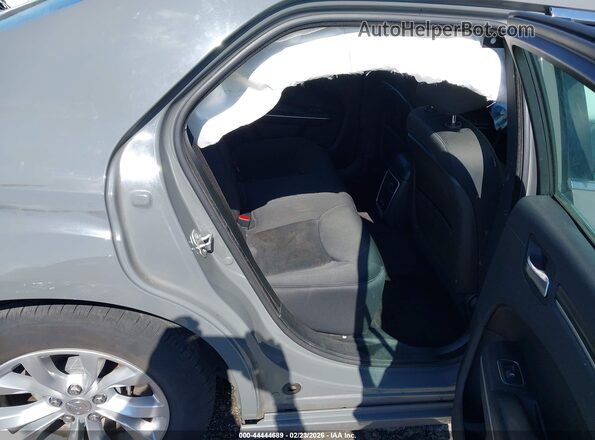 2C3CCAAG3JH320369 2018 CHRYSLER 300 Gray Widok naklejki z numerem VIN