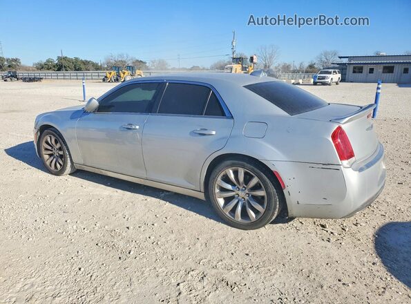 2C3CCAAG3KH654483 2019 CHRYSLER 300 Серебряный 