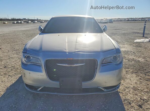 2C3CCAAG3KH654483 2019 CHRYSLER 300 Серебряный 