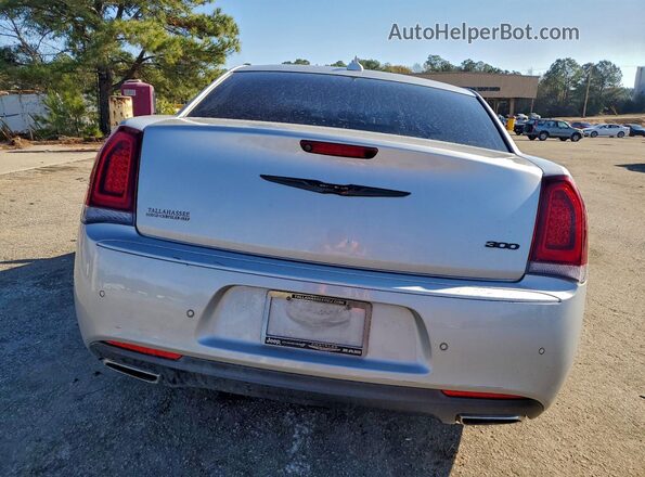 2C3CCAAG6MH657655 2021 CHRYSLER 300 Silver Вид ззаду