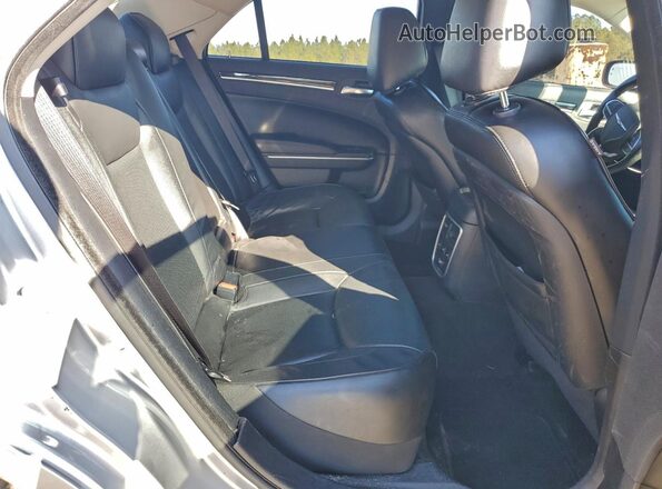 2C3CCAAG6MH657655 2021 CHRYSLER 300 Silver Вид задніх сидінь