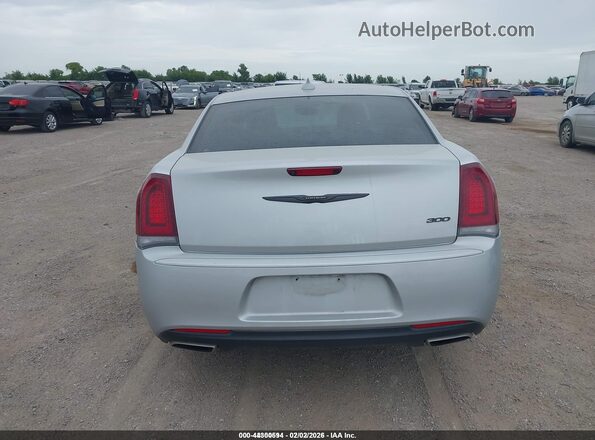 2C3CCAAG6PH537925 2023 CHRYSLER 300 Silver 