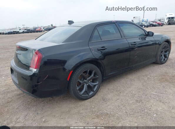 2C3CCAAG6PH580984 2023 CHRYSLER 300 Black Trasero derecho