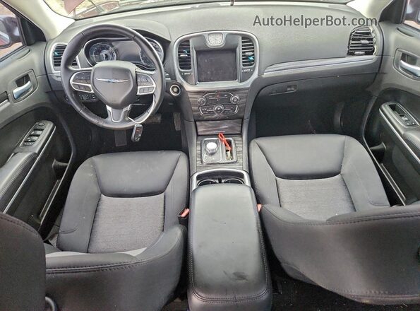 2C3CCAAG7NH167761 2022 CHRYSLER 300 Бордовый Вид панели приборов
