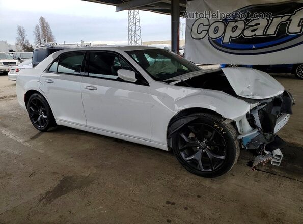 2C3CCABG0NH167745 2022 CHRYSLER 300 White Front right