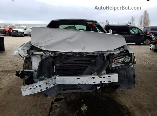 2C3CCABG0NH167745 2022 CHRYSLER 300 White Front view