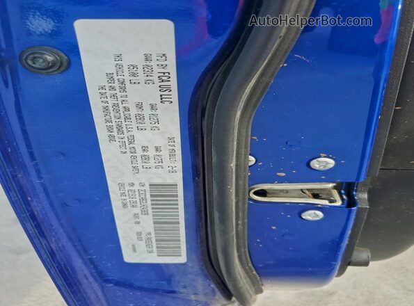 2C3CCABG3JH243839 2018 CHRYSLER 300 Blue VIN կոդի պիտակի տեսք