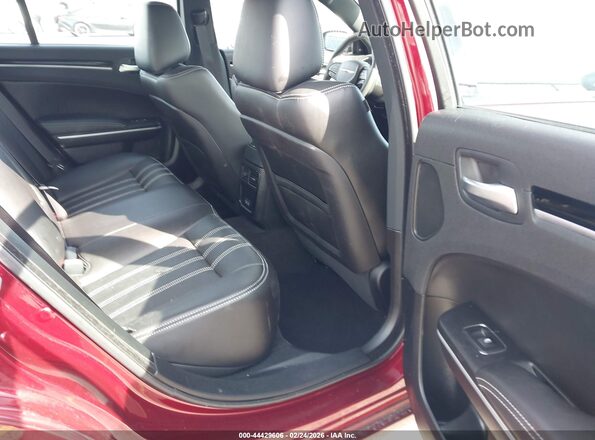2C3CCABG5PH525389 2023 CHRYSLER 300 Red Вид наклейки з VIN-кодом