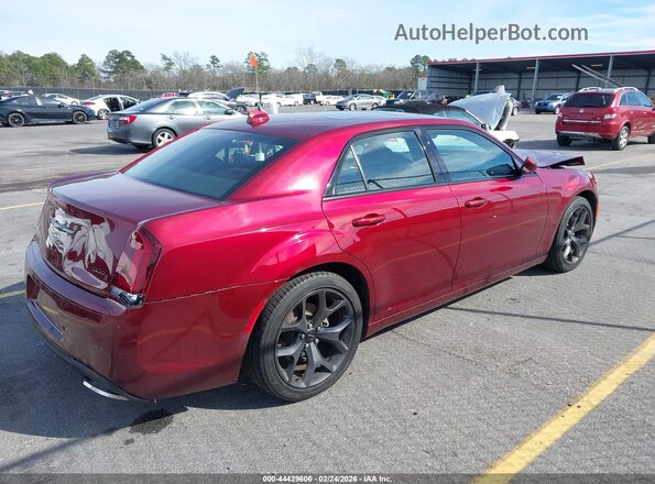 2C3CCABG5PH525389 2023 CHRYSLER 300 Red Задня права чверть