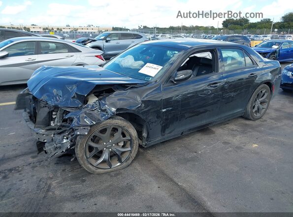 2C3CCABG5PH537705 2023 CHRYSLER 300 Black 