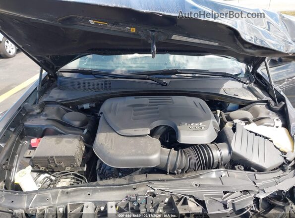 2C3CCABG5PH537705 2023 CHRYSLER 300 Black 