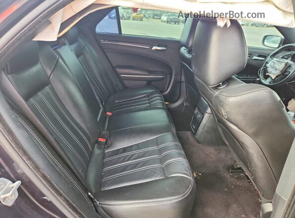 2C3CCABG7KH537827 2019 CHRYSLER 300 Black Widok tylnych siedzeń