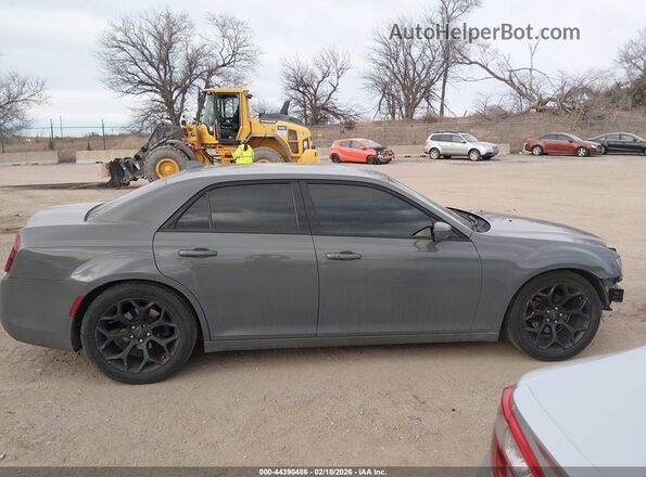 2C3CCABG8KH697540 2019 CHRYSLER 300 Gray Vista interior trasera